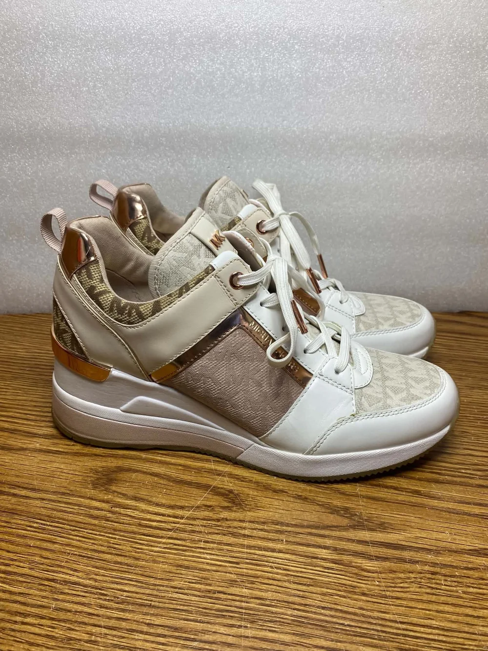Michael Michael Kors Georgie Wedge Sneakers Womens Rose Gold White Size 9M